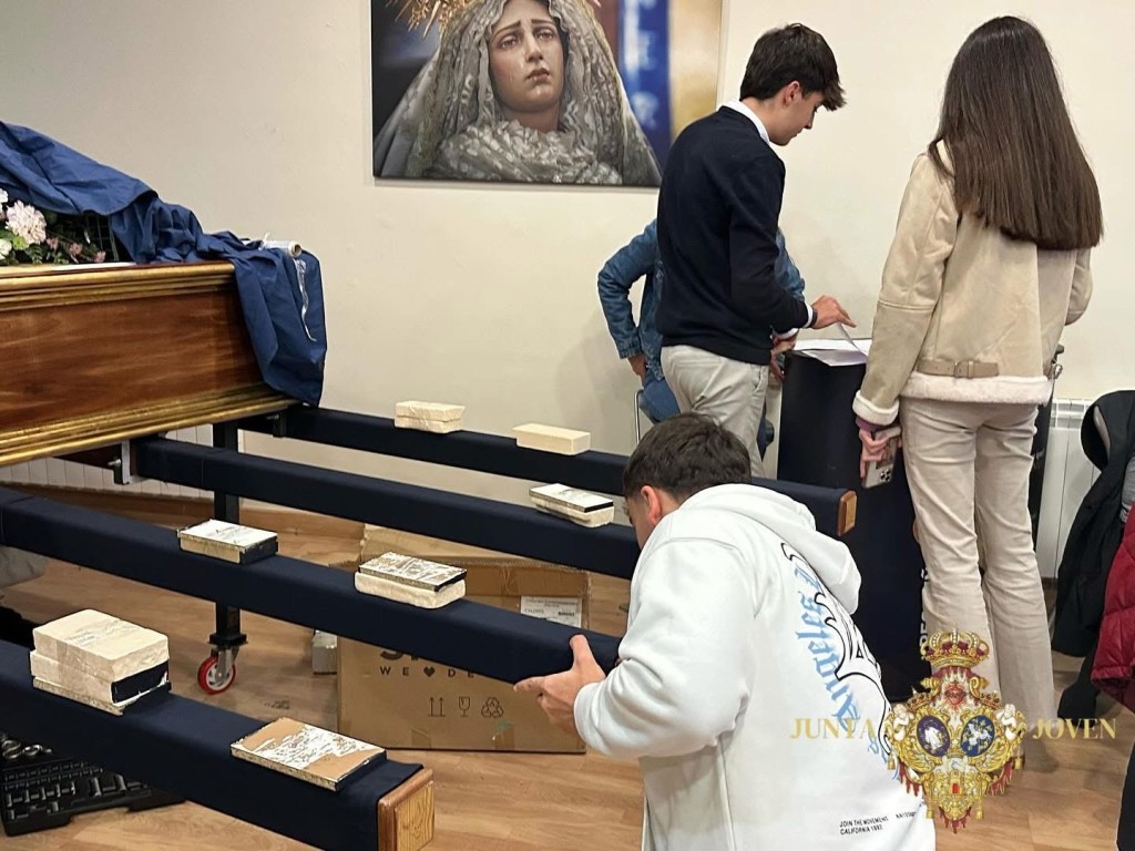 JUNTA JOVEN ULTIMANDO LOS DETALLES PARA EL  PRIMER ENSAYO