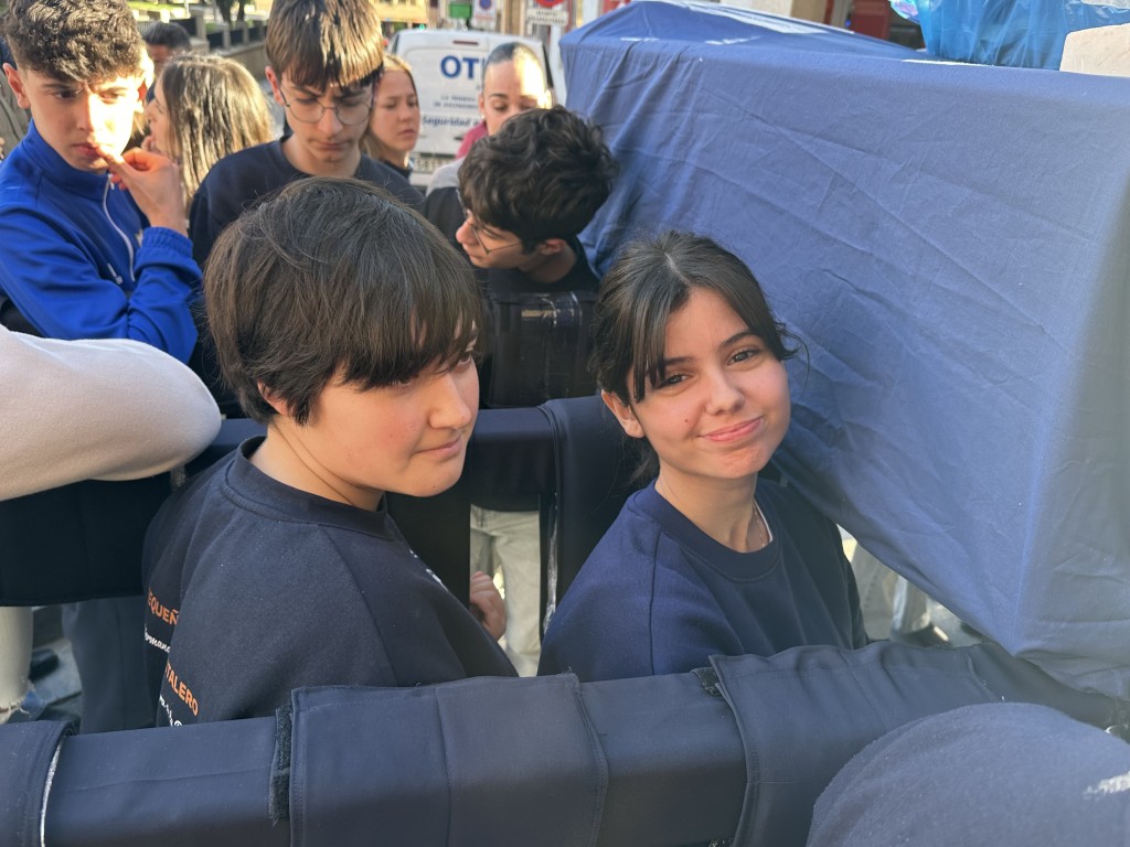 Primer ensayo de los pequeños costaleros de María santísima de la Paz