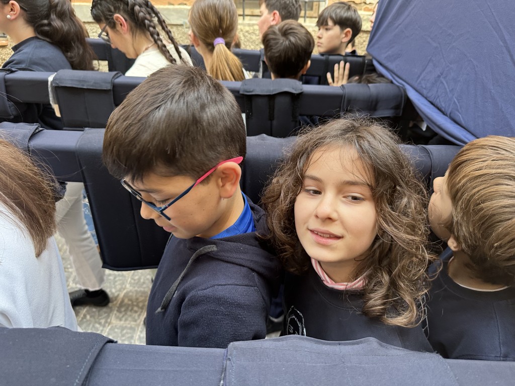 Primer ensayo de los pequeños costaleros de María santísima de la Paz