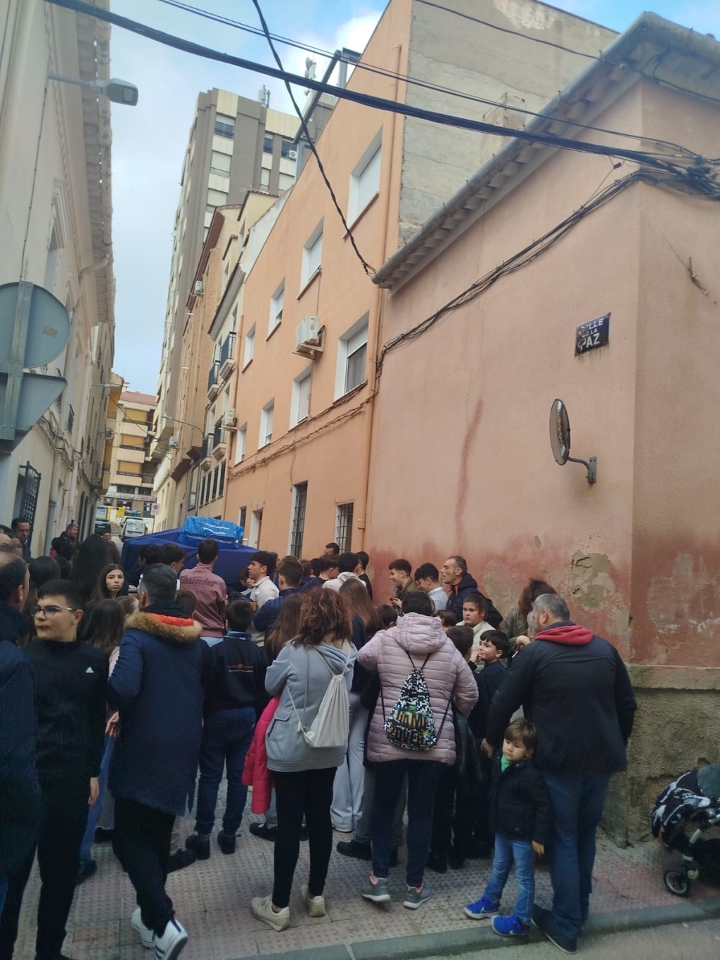 Primer ensayo de los pequeños costaleros de María santísima de la Paz
