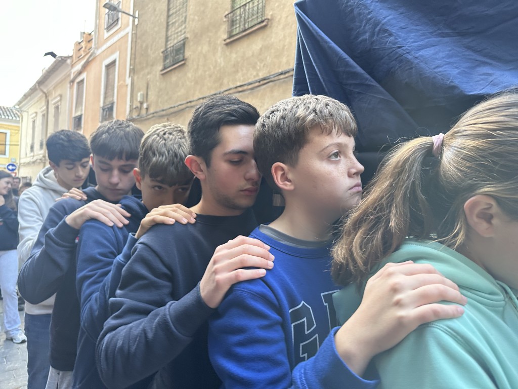 Primer ensayo de los pequeños costaleros de María santísima de la Paz