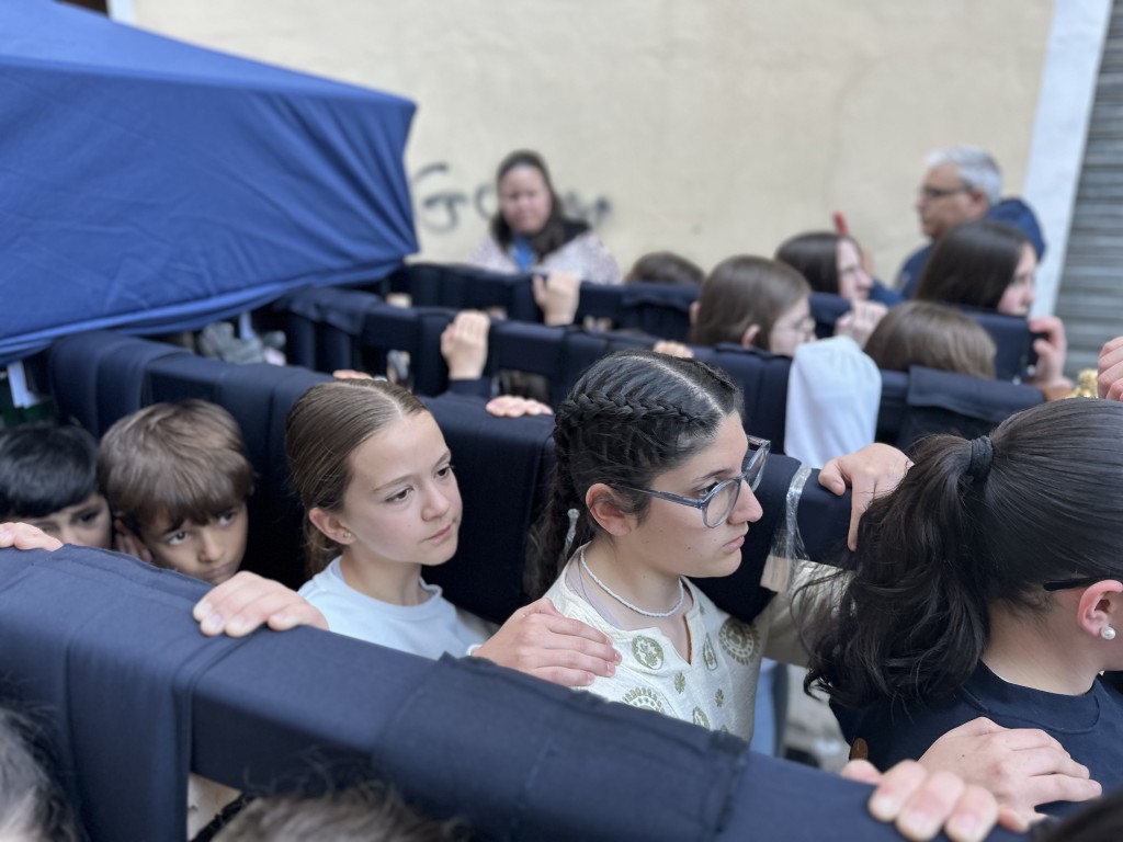 Primer ensayo de los pequeños costaleros de María santísima de la Paz