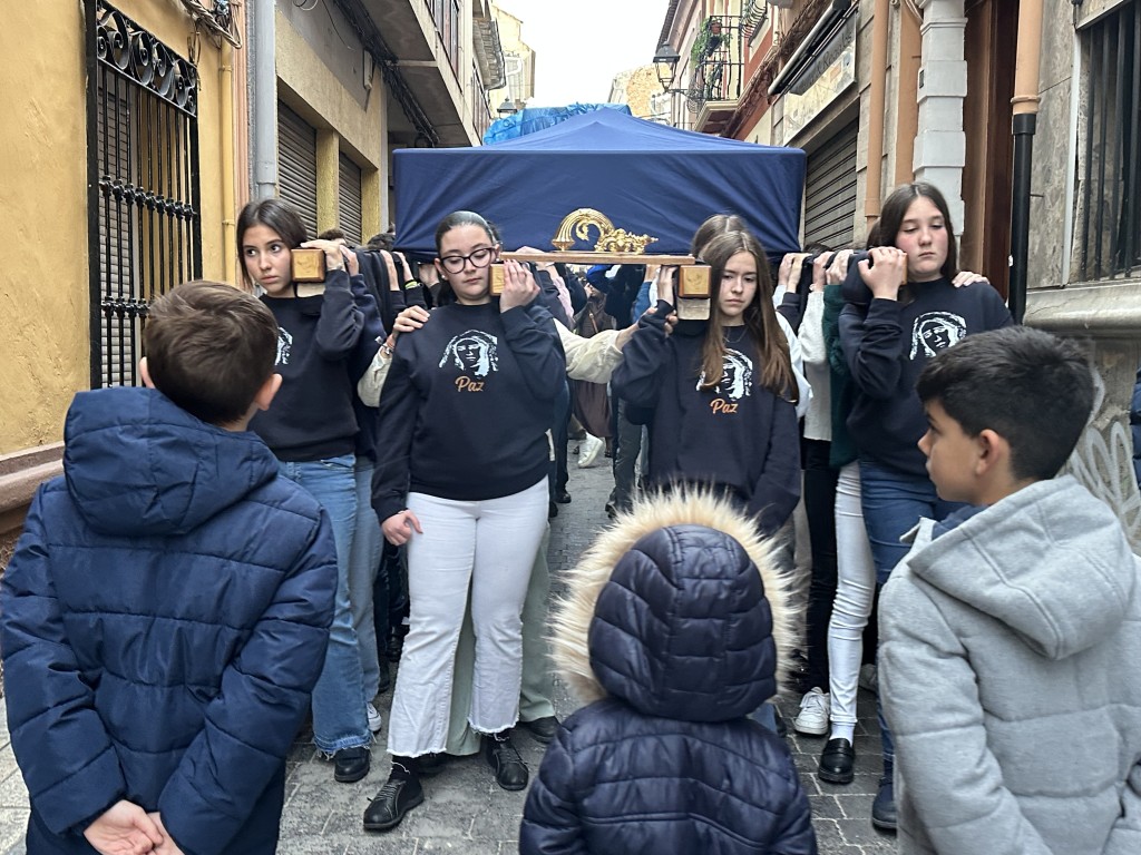 Primer ensayo de los pequeños costaleros de María santísima de la Paz