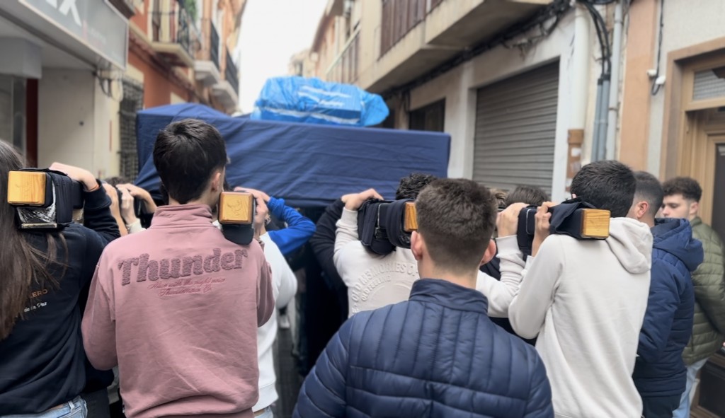 Primer ensayo de los pequeños costaleros de María santísima de la Paz