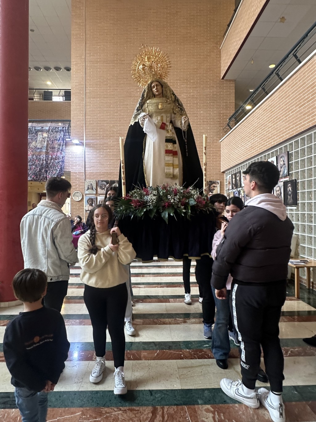 Maria Santísima de la Paz ya está en las Hazas