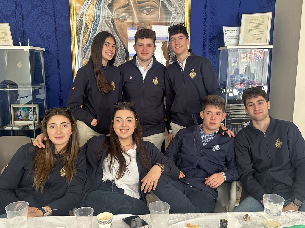 Primer Ágape Cofrade: Una Jornada de Hermandad y Pasión Compartida