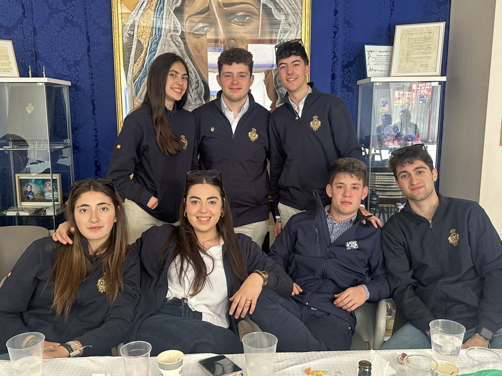 Primer Ágape Cofrade: Una Jornada de Hermandad y Pasión Compartida