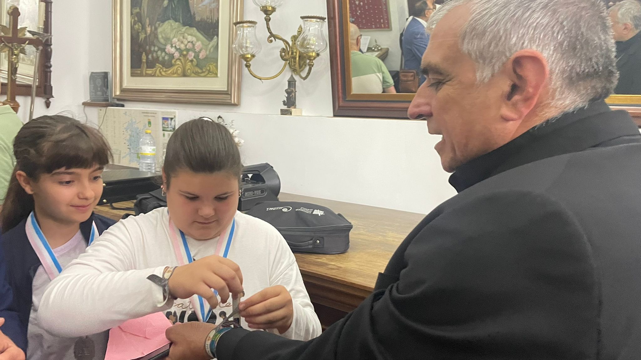 Un Testimonio de Fe, Unidad y Evangelización